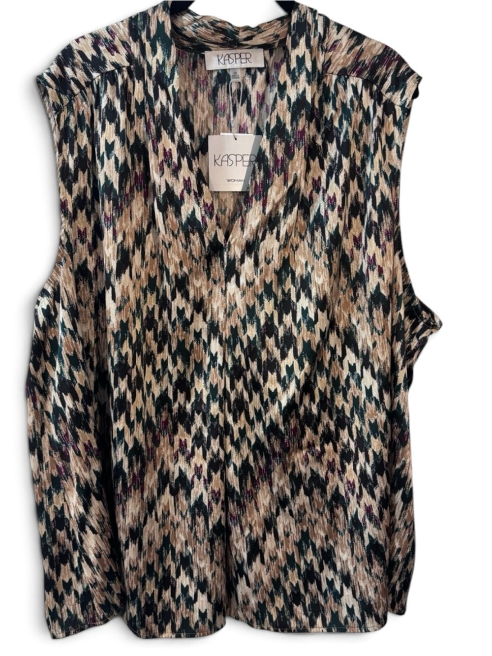 Kasper Plus Size 3X Multi-Color Houndstooth Sleeveless V-Neck Blouse with Pleats